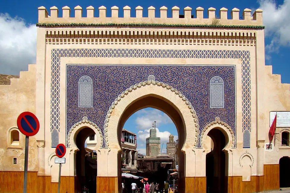 Fès